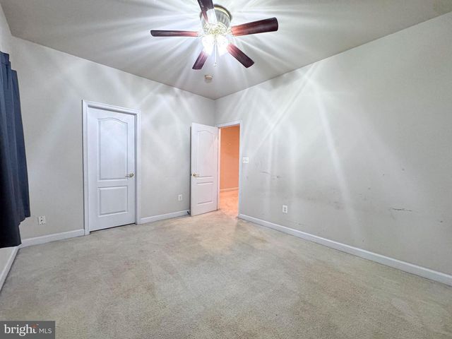 2039 DOWNSHIRE CT, Waldorf, MD 20603