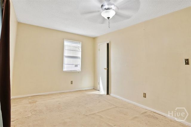 2223 N Fernwood Court, Savannah, GA 31404