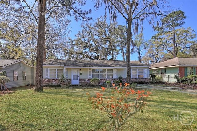 2223 N Fernwood Court, Savannah, GA 31404