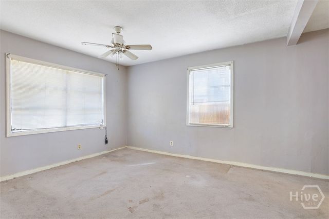 2223 N Fernwood Court, Savannah, GA 31404