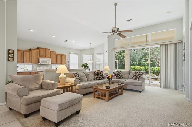 165 W Doerr Path, Hernando, FL 34442