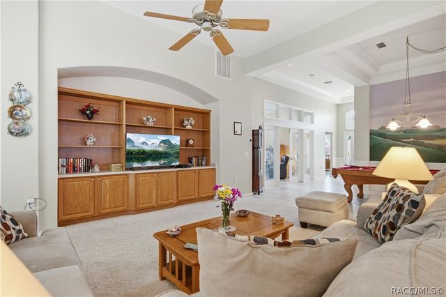 165 W Doerr Path, Hernando, FL 34442