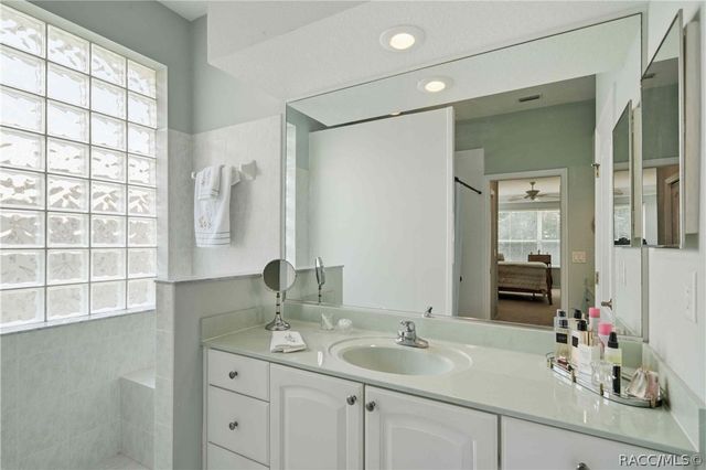 165 W Doerr Path, Hernando, FL 34442