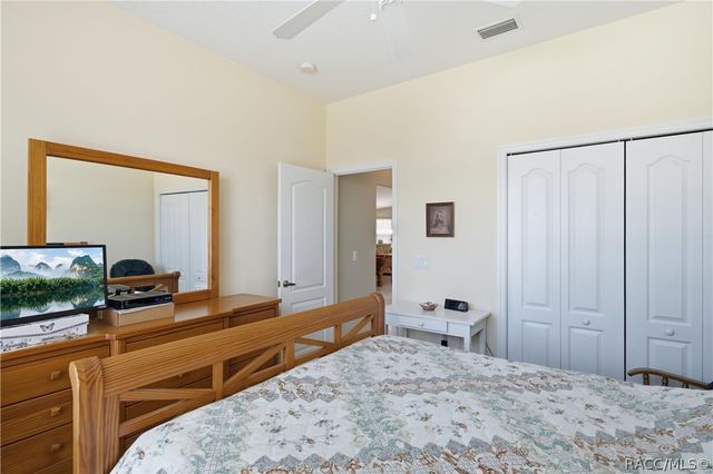 165 W Doerr Path, Hernando, FL 34442