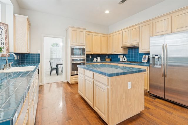 2708 Steeplechase Court, Hurst, TX 76054