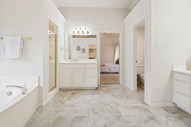 2708 Steeplechase Court, Hurst, TX 76054