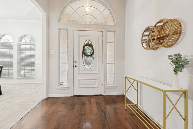 2708 Steeplechase Court, Hurst, TX 76054