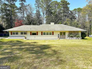 450 Gordon Circle, Lagrange, GA 30240
