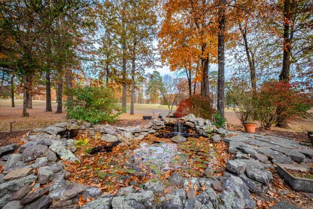 18 Chenal Cir, Little Rock, AR 72223