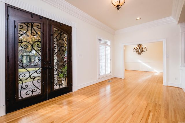 18 Chenal Cir, Little Rock, AR 72223