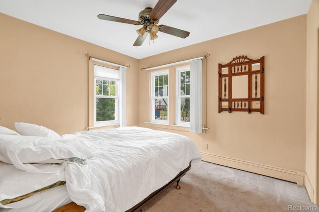 3363 Meinrad Drive, Waterford Charter Township, MI 48329