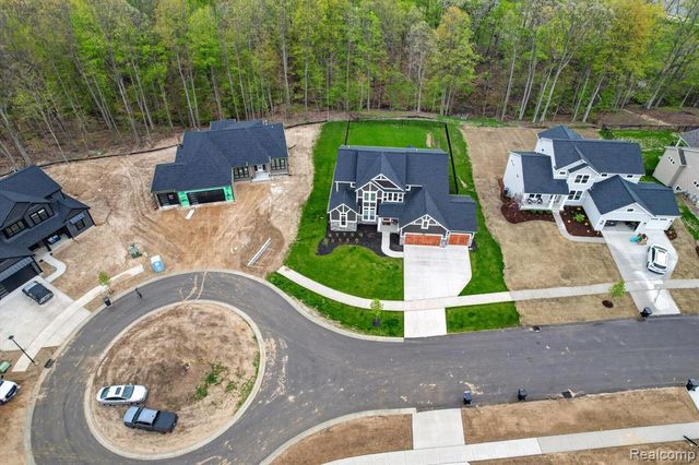 3262 Barett Ridge, Jenison, MI 49428