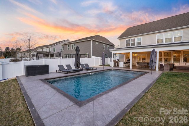 2441 Napa Terrace, Lake Wylie, SC 29710