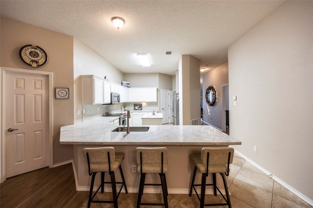 2075 Sunset Lane, Lewisville, TX 75067