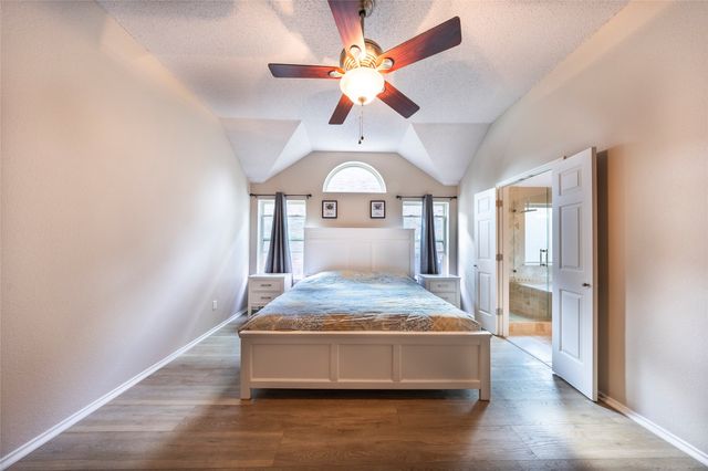 2075 Sunset Lane, Lewisville, TX 75067