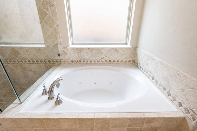 2075 Sunset Lane, Lewisville, TX 75067