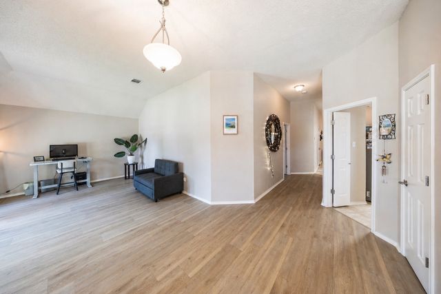2075 Sunset Lane, Lewisville, TX 75067