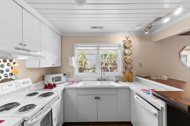 404 34th Ave. S, North Myrtle Beach, SC 29582