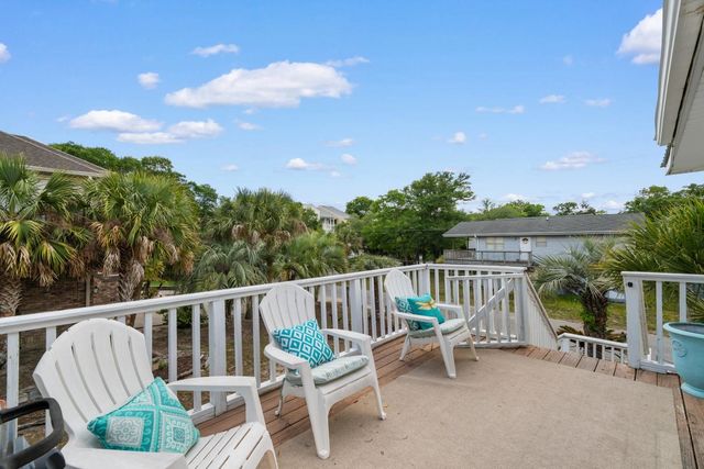 404 34th Ave. S, North Myrtle Beach, SC 29582