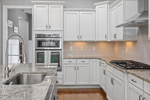 7915 Longleaf Branch Court, Raleigh, NC 27612