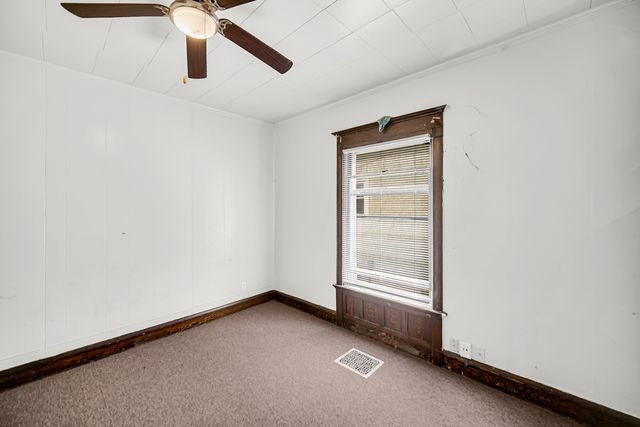 744 S Elm Avenue, Kankakee, IL 60901