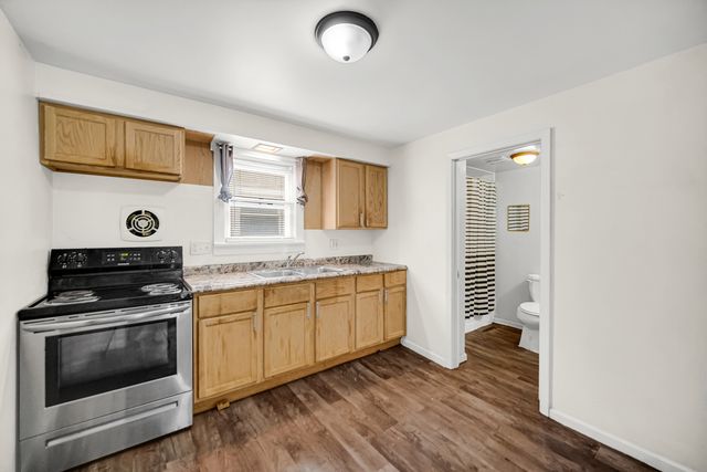 744 S Elm Avenue, Kankakee, IL 60901