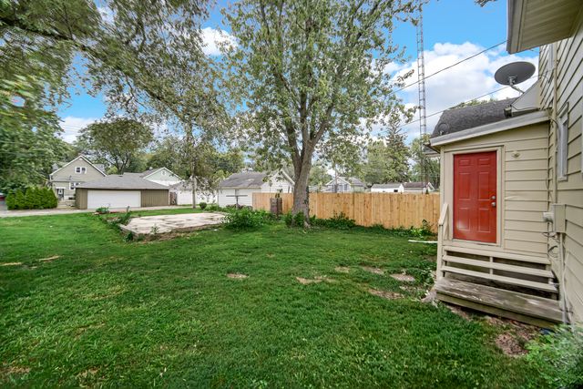 744 S Elm Avenue, Kankakee, IL 60901