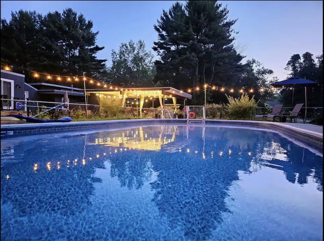 18830 77th Street, South Haven, MI 49090