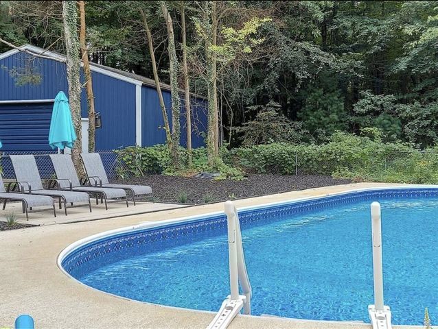 18830 77th Street, South Haven, MI 49090