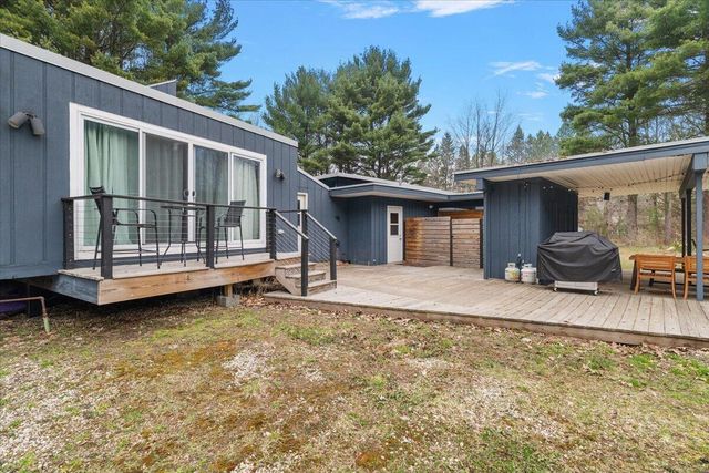 18830 77th Street, South Haven, MI 49090