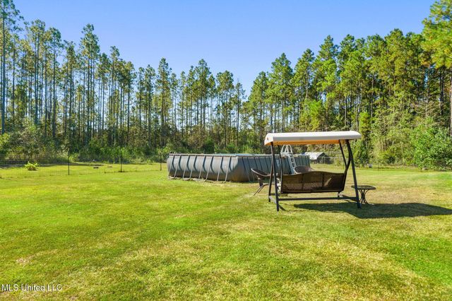 19805 Green Forrest Drive, Pass Christian, MS 39571