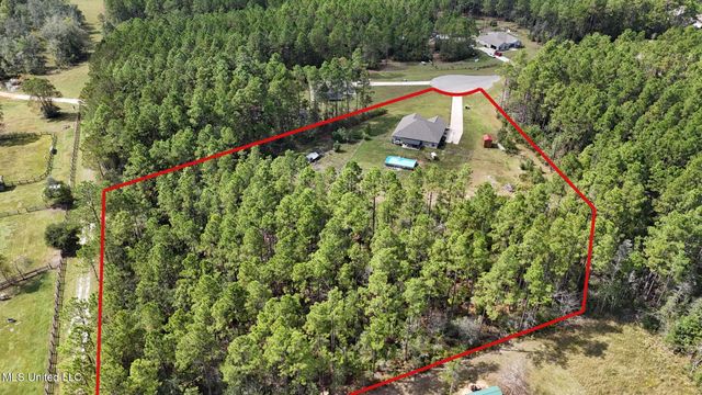 19805 Green Forrest Drive, Pass Christian, MS 39571
