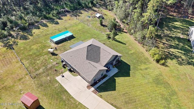 19805 Green Forrest Drive, Pass Christian, MS 39571