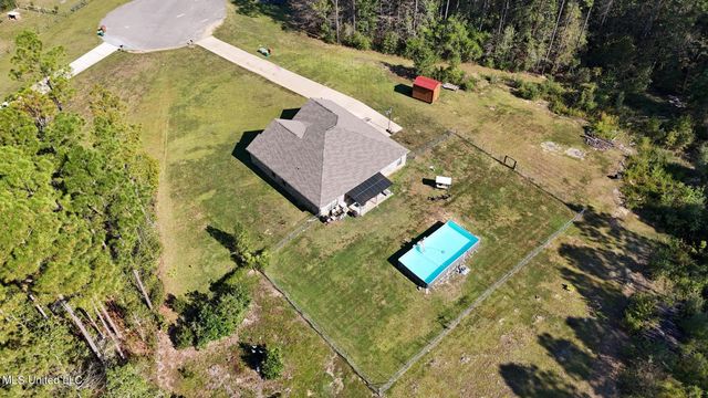 19805 Green Forrest Drive, Pass Christian, MS 39571