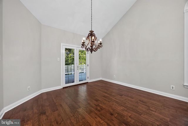 563 GRAMERCY LN, Downingtown, PA 19335