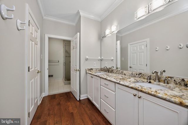 563 GRAMERCY LN, Downingtown, PA 19335