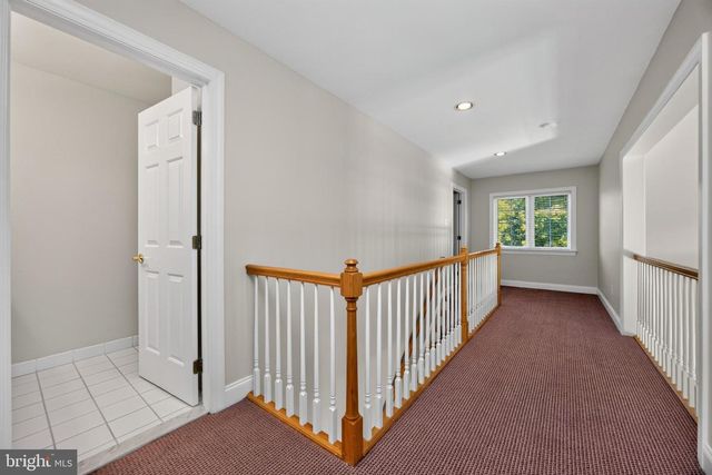 563 GRAMERCY LN, Downingtown, PA 19335