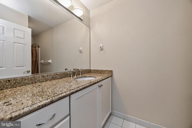 563 GRAMERCY LN, Downingtown, PA 19335