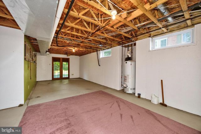 563 GRAMERCY LN, Downingtown, PA 19335