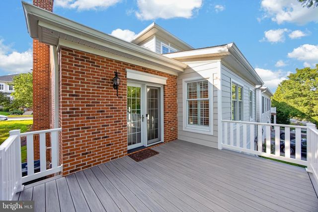 563 GRAMERCY LN, Downingtown, PA 19335
