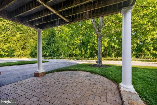 563 GRAMERCY LN, Downingtown, PA 19335