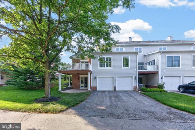 563 GRAMERCY LN, Downingtown, PA 19335