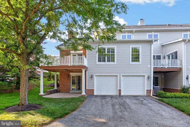 563 GRAMERCY LN, Downingtown, PA 19335