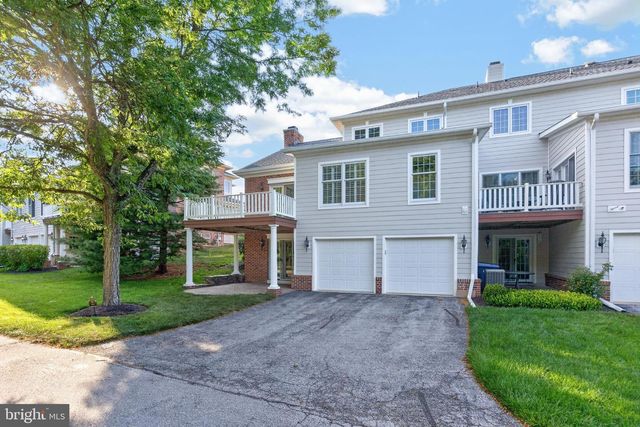563 GRAMERCY LN, Downingtown, PA 19335
