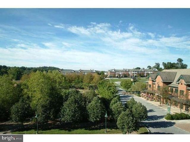 563 GRAMERCY LN, Downingtown, PA 19335