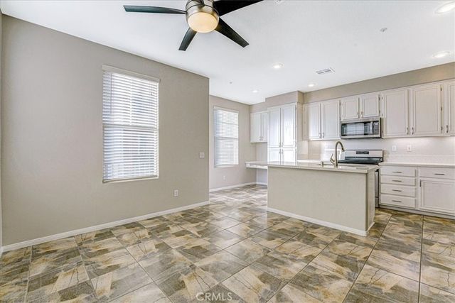 18 Kenilworth Lane 150, Aliso Viejo, CA 92656