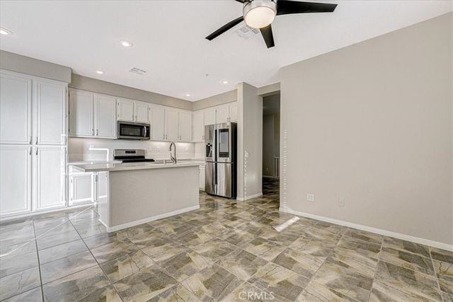 18 Kenilworth Lane 150, Aliso Viejo, CA 92656