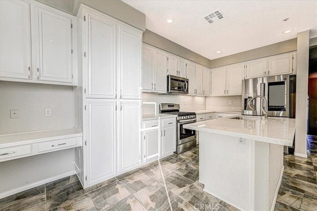 18 Kenilworth Lane 150, Aliso Viejo, CA 92656