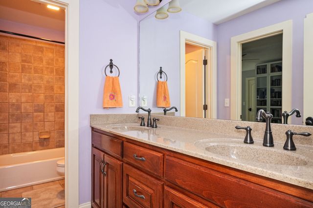 511 Alcovy Lakes Drive, Monroe, GA 30655