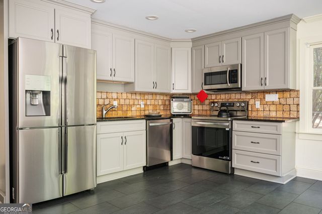 511 Alcovy Lakes Drive, Monroe, GA 30655